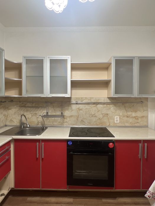 Продам кухню за 60 000