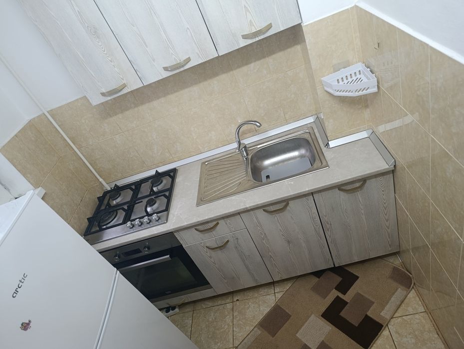 Garsoniera de Închiriat