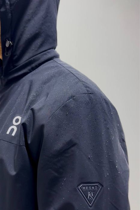 Куртка On по скидке!