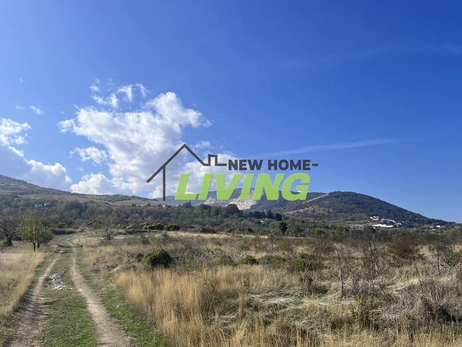 Продава се Парцел в с. Брестник, Област Пловдив - 1270 кв.м за 44 €/кв.м - Снимка #1