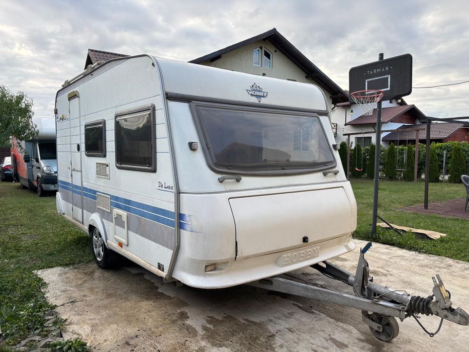 Vând rulotă înmatriculată