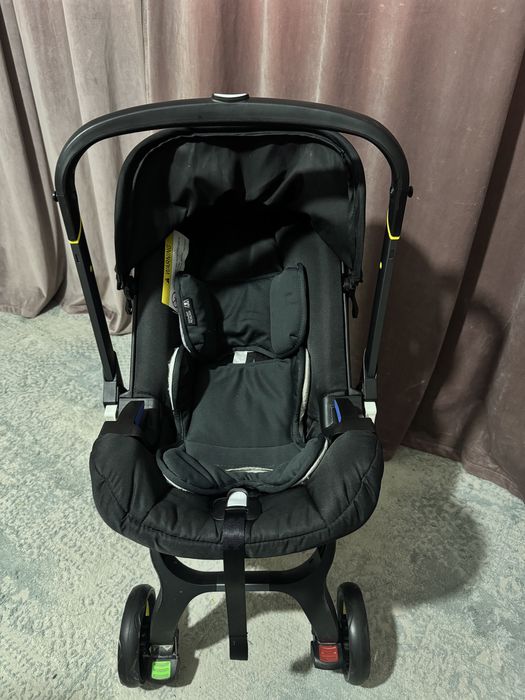 Коляска автолюлька