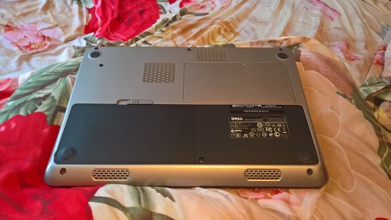 Dell Inspiron M301z