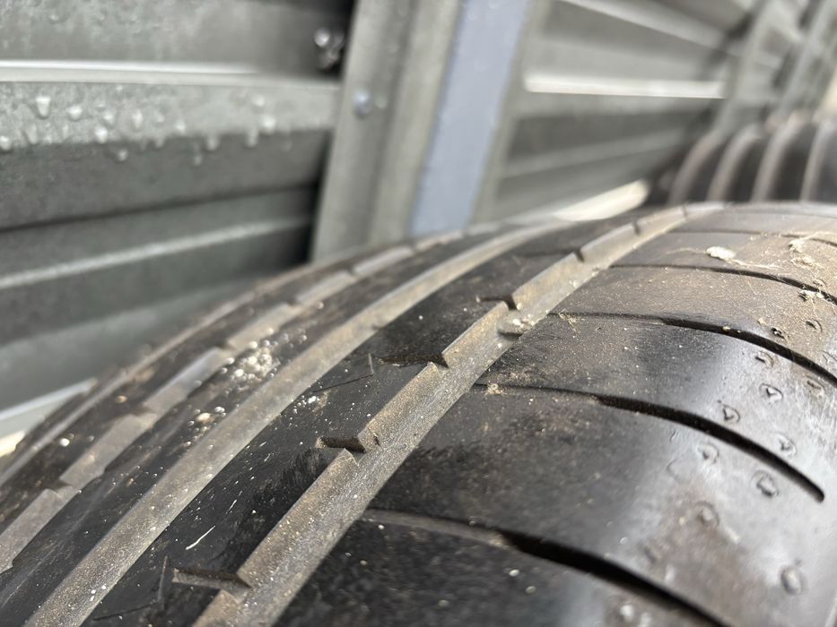 Anvelope 235/40 R18