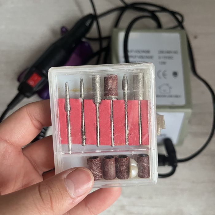 Продам фрезу для маникюра