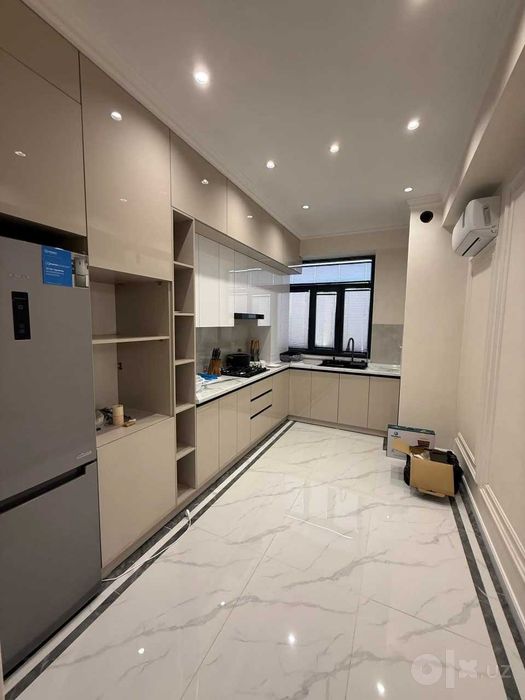 "Comfort HOUSE YUNUSOBOD 9 KVARTAL 4 XONALI 105m2 sotiladi kvartira "