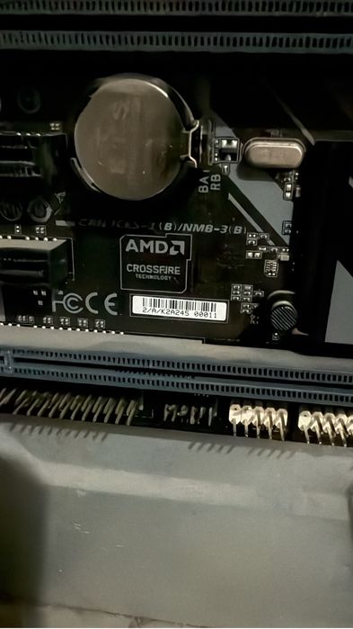 Материнская плата