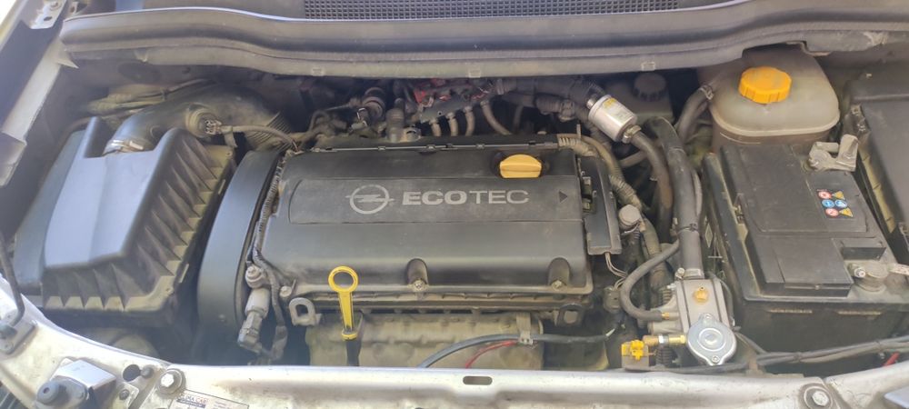 Продавам OPEL ZAFIRA 1.6