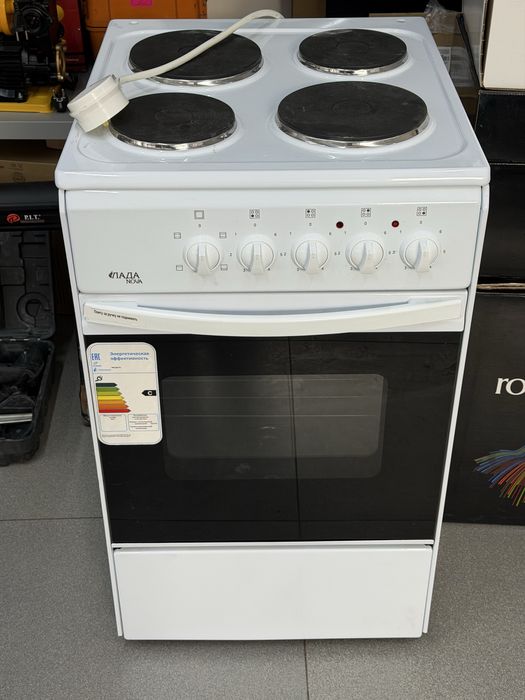 лектрическая плита «Лада Нова» модели AE 14027 W.