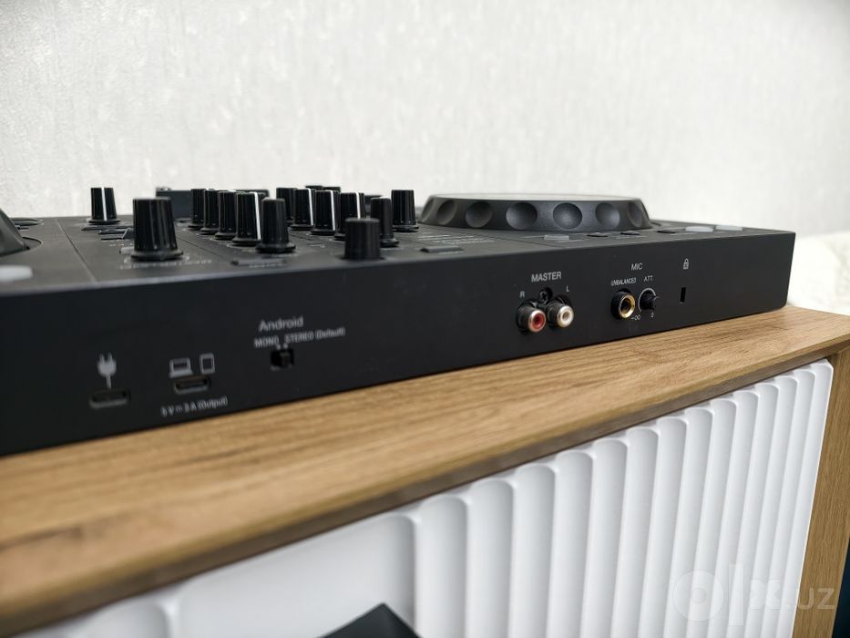 Pioneer DDJ FLX-4 в ИДЕАЛЬНОМ состоянии