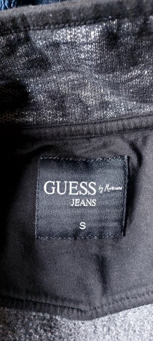 Guess анцуг S размер момче/мъж