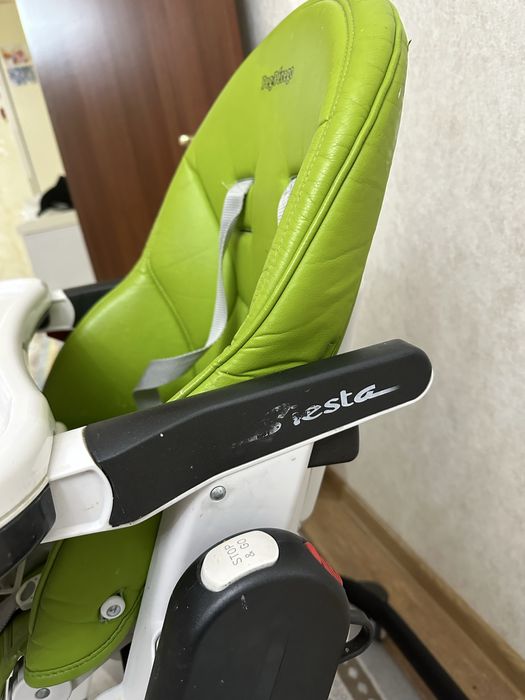 Детский стульчик для кормления Peg Perego