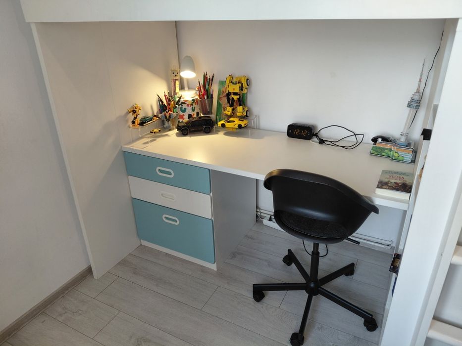 Vand mobila camera copil Ikea