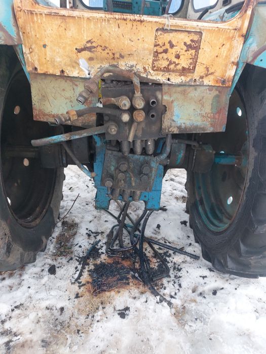 Продам запчасти на юмз