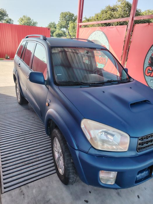 Toyota rav 4 an 1998 si2002