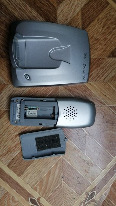 Ретро безжичен телефон