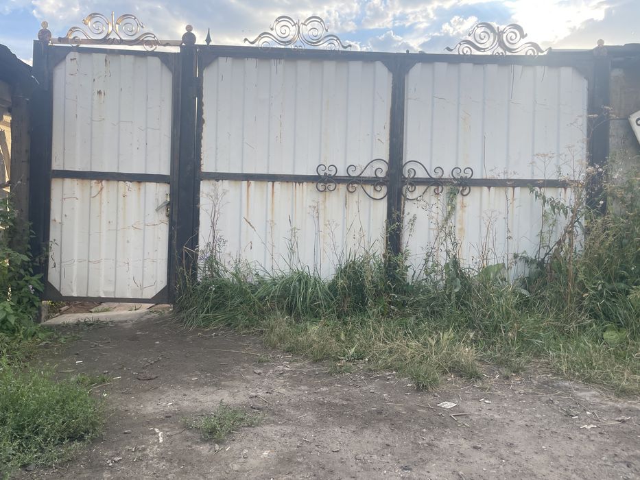 Продам дом на разбор