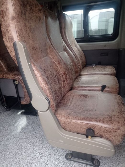 Zakaz //// Mikro avtobus xizmati arzon va kamfort