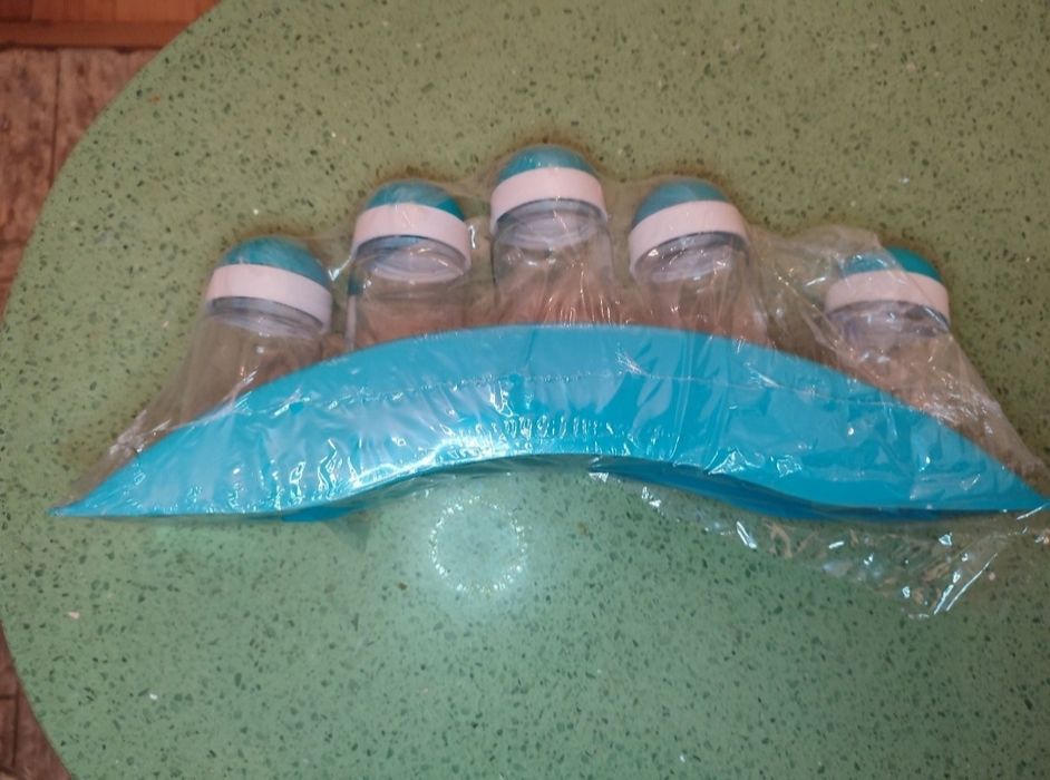 Продаётся набор для специй, стекло