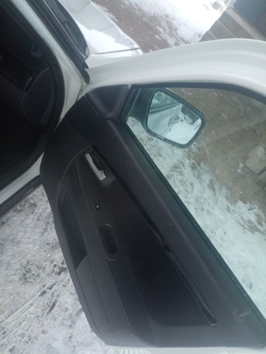 Разбор Lada Priora 2 2014год