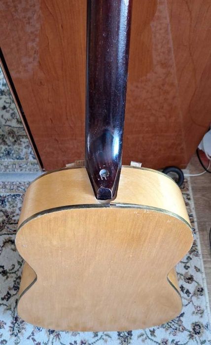 Гитара под реставрацию