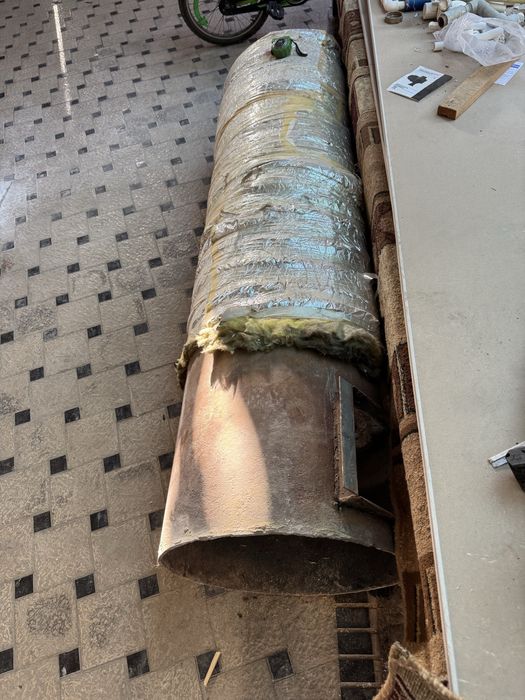 Katyol bn titan sotiladi ishlashi yaxshi butun chirimagan teshilmagan