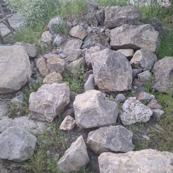 Камень горный для Водопада