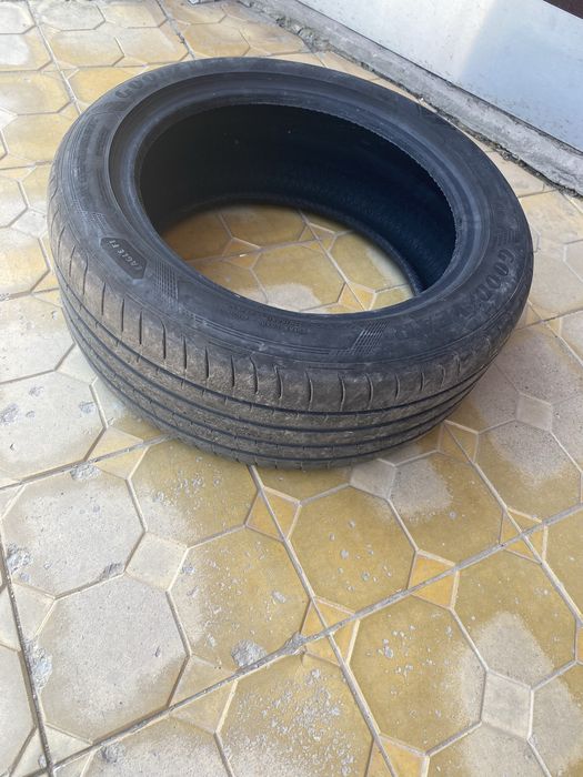 Автомобилни гуми
