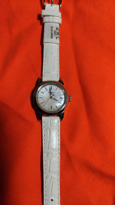 Часы Tissot женские