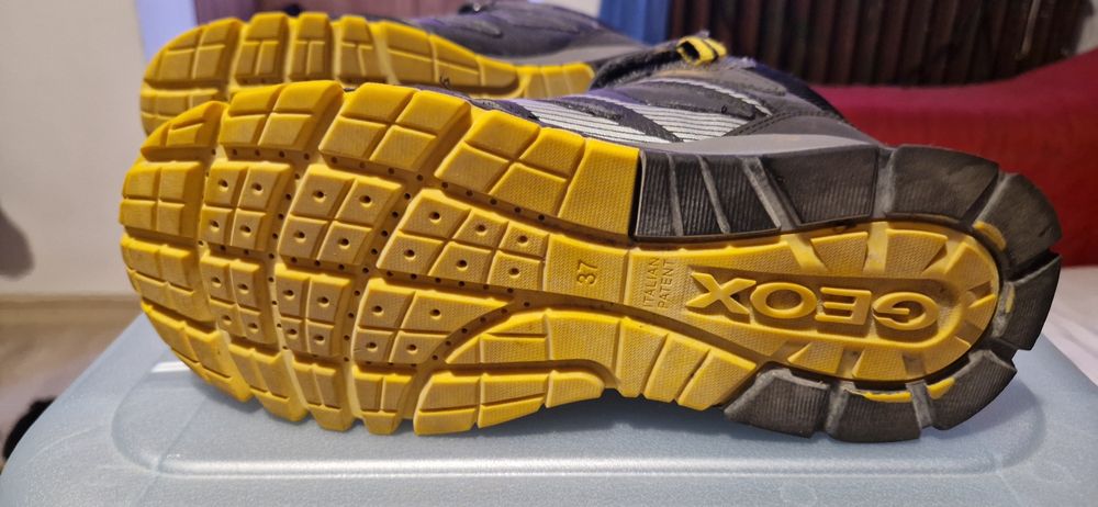 Bocanci geox respira