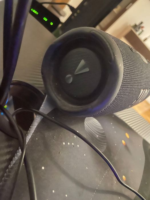 Тонколана jbl charge 5