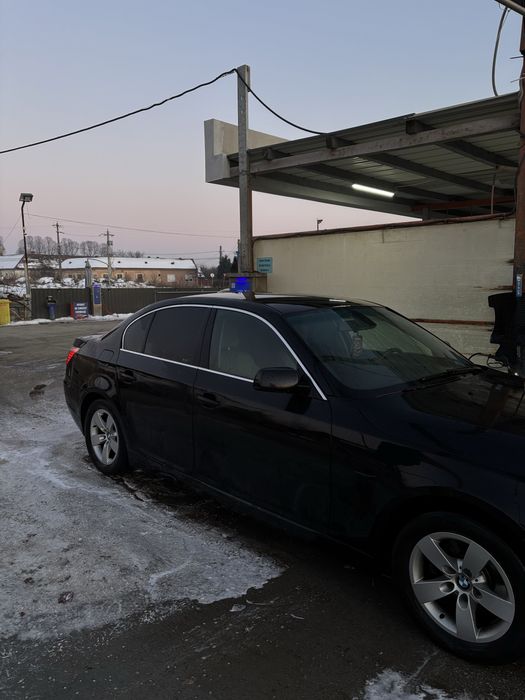 Vând BMW e60 520d