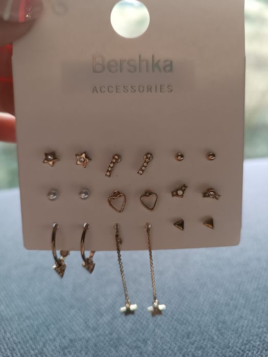 НОВИ! Комплект обеци - 9 чифта на Bershka!