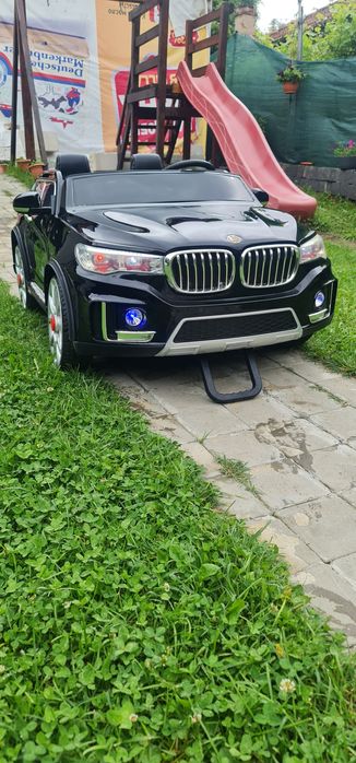 Двуместен Акумулаторен Джи  BMW X7.