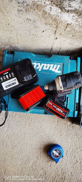 Макита ва bosch фирмаси билан бирхил уровеньдаги инструмент