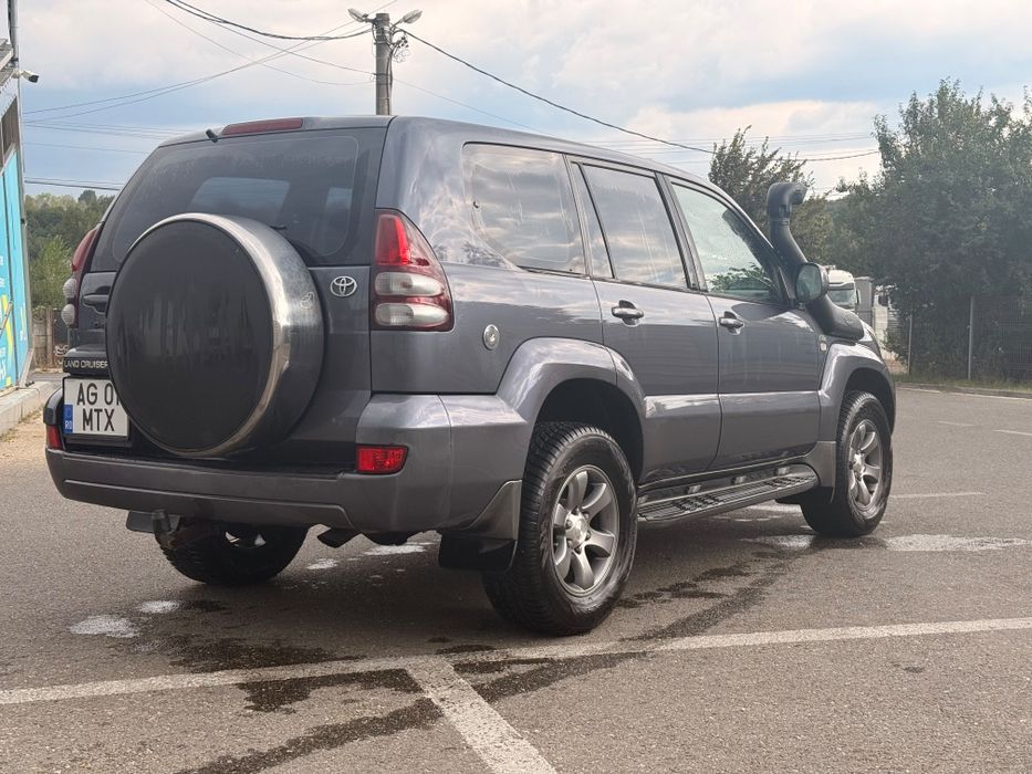 Toyota Land Cruiser J120 3.0 D-4D