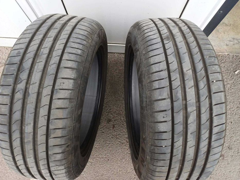 Продавам летни гуми  NEXEN Nfera Primus 215/55ZR16 97W DOT 0825