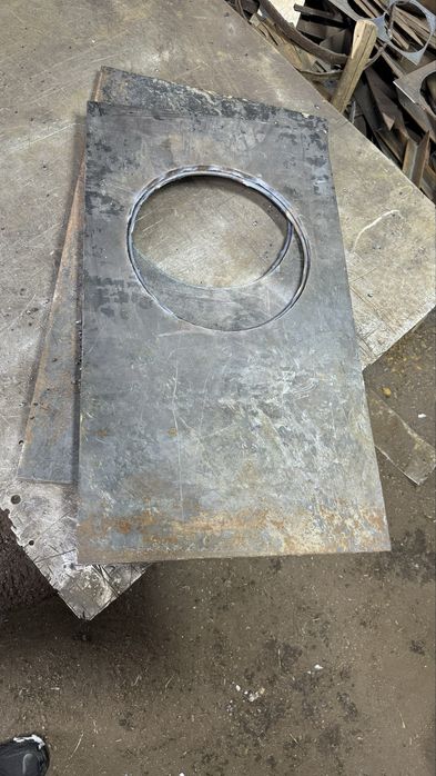 Плита чугунный половинка !