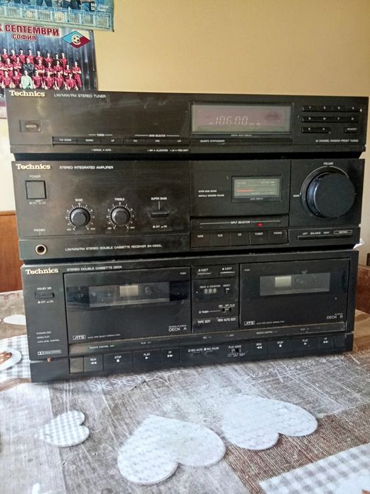 Продавам стерео-уредба "Техникс"