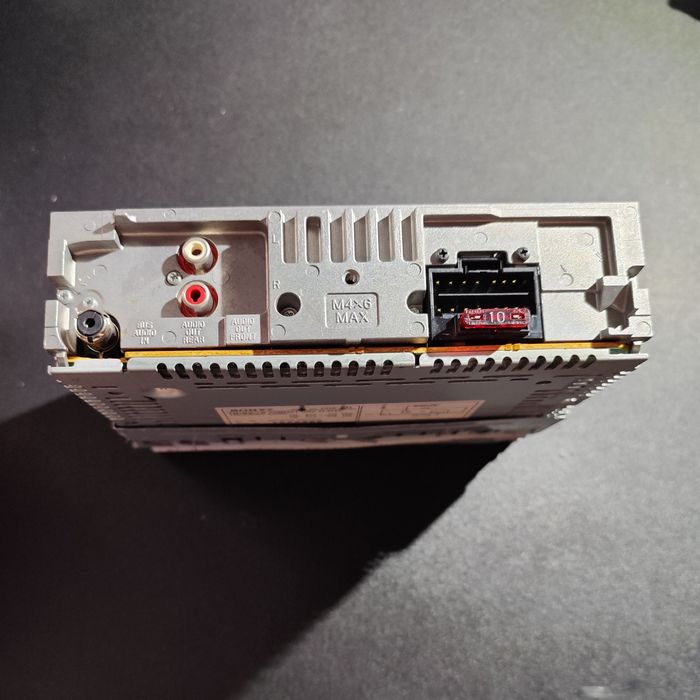 Casetofon auto Sony CDX-S11 – față detașabilă