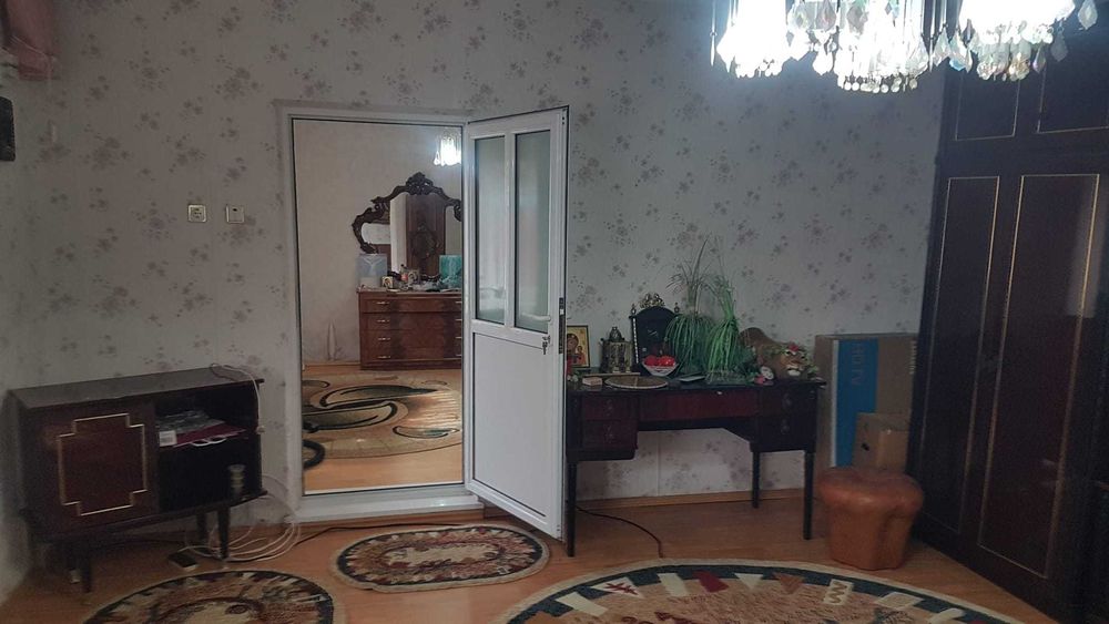 Vând URGENT  casã Chercea şos Baldovinești