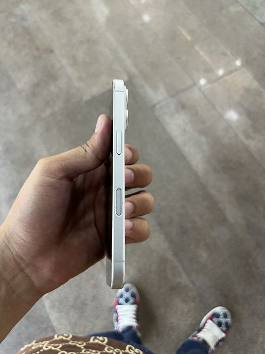 iphone 16.      .