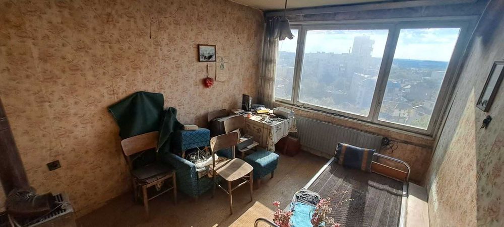 Тристаен апартамент за продажба кв. Широк център