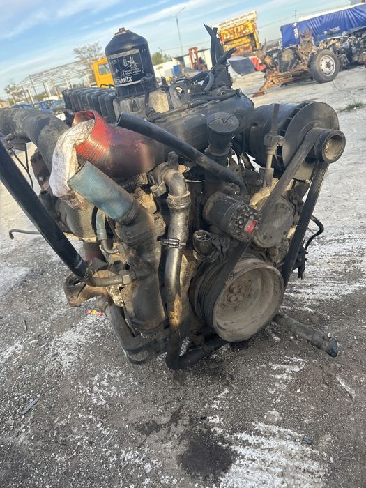 Motor 6 cilindri pompa in linie MWM renault