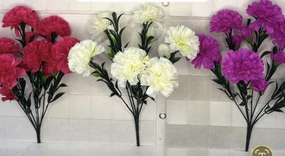 Продам искусственные цветы