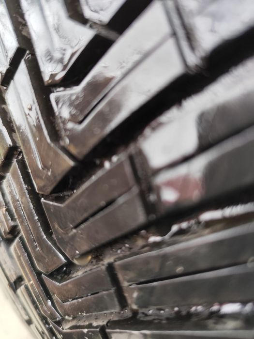 Anvelope 225 50 18 Continental M+S