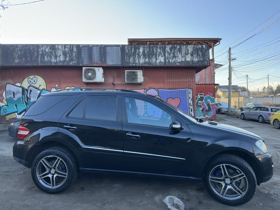 Mercedes-Benz ML320CDI (БАРТЕР)