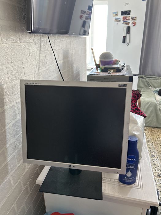 Монитор лг 60 герц