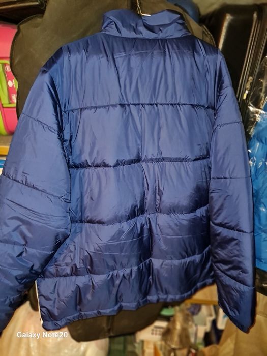 Vând Geacă  Adidas