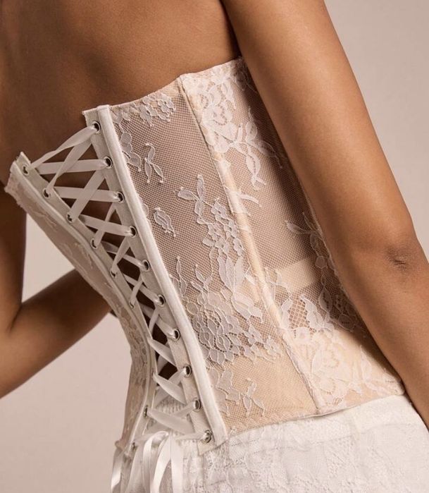 Дамски корсет с връзки